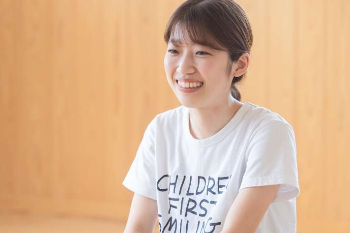 海田菜々子先生